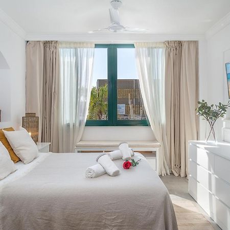 Bianca Chic Studio - Carihuela Beach At 300M Торремолинос Экстерьер фото